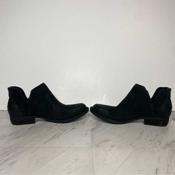 Born Kerri Black Distressed Suede Bootie 8M - Picture 6 of 15